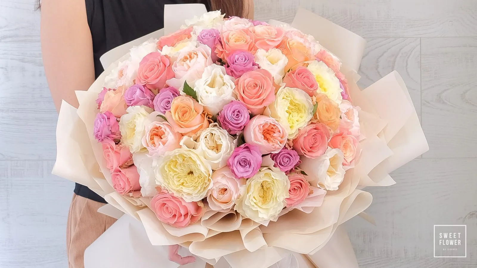 ผลงานจัดดอกไม้โดย Sweetflower by Issaree